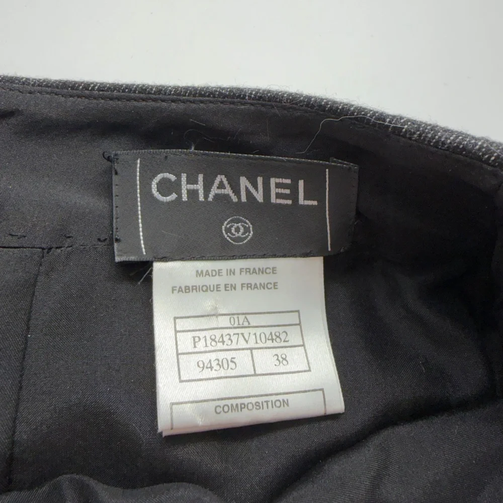 CHANEL Charcoal Wool Skirt